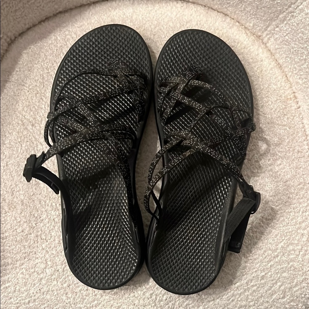 Chaco Black Strappy Sandals (backless)